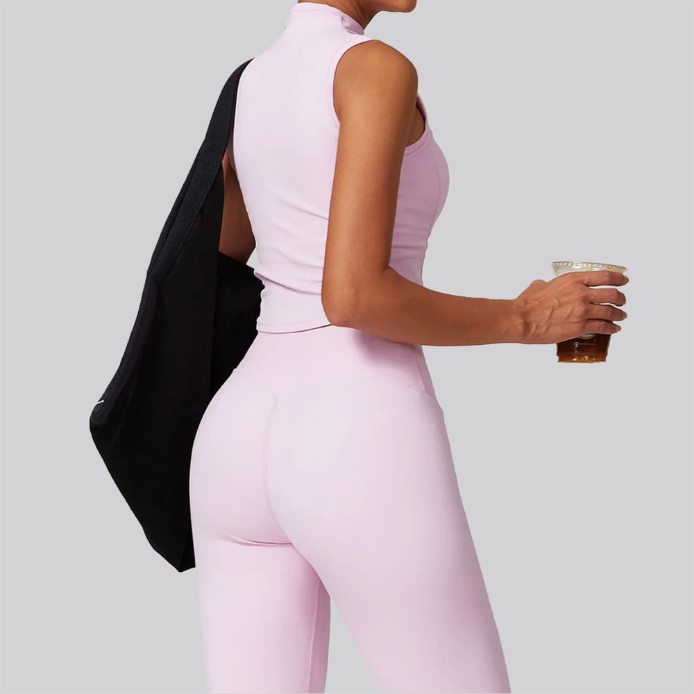 ENNZOO Padded Running Sports Top