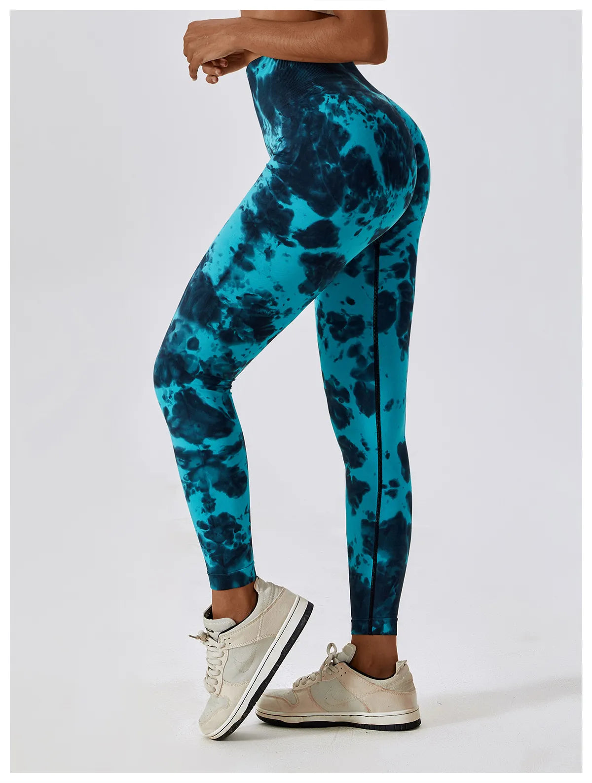 Ennzoo Tie-dye Seamless Scrunch Leggings