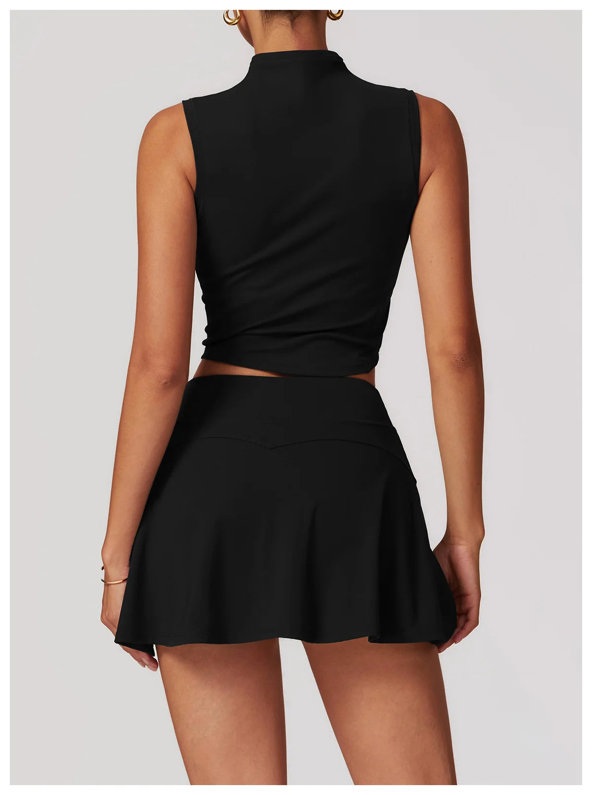 ENNZOO Padded Running Sports Top