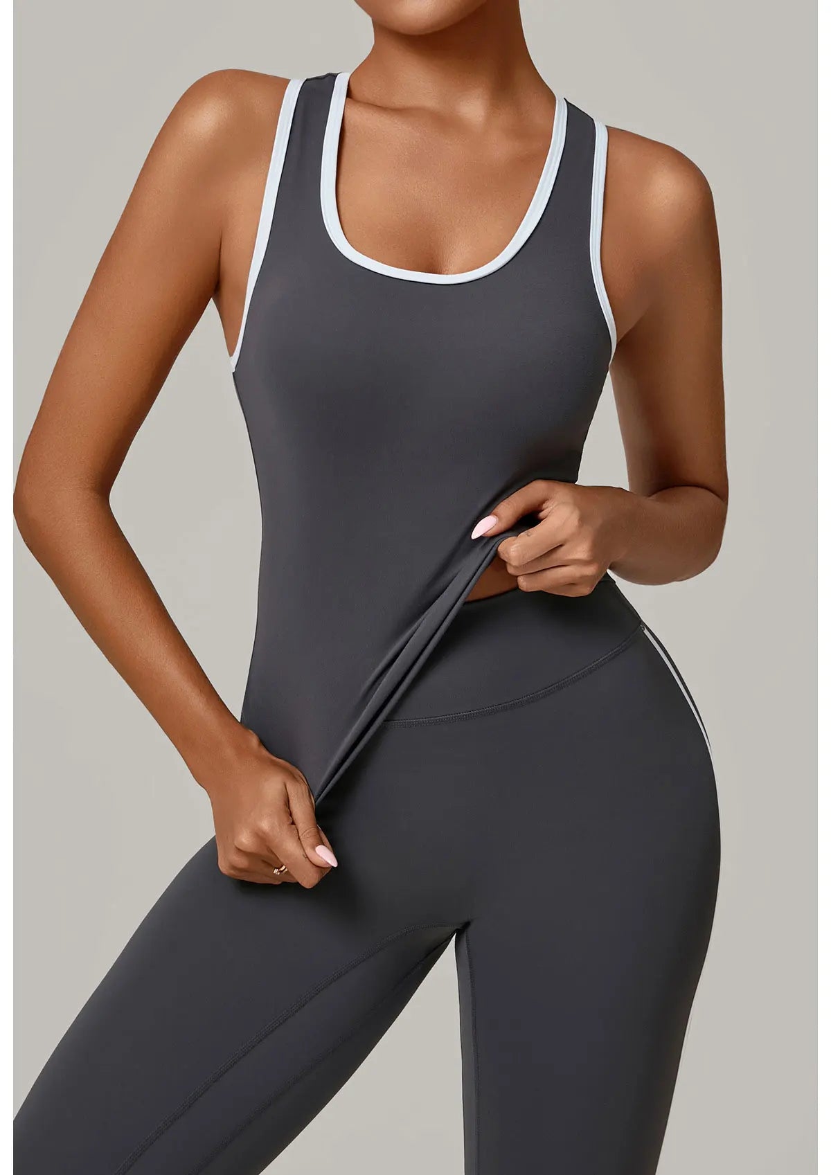 ENNZOO Open-Back Fitness Top