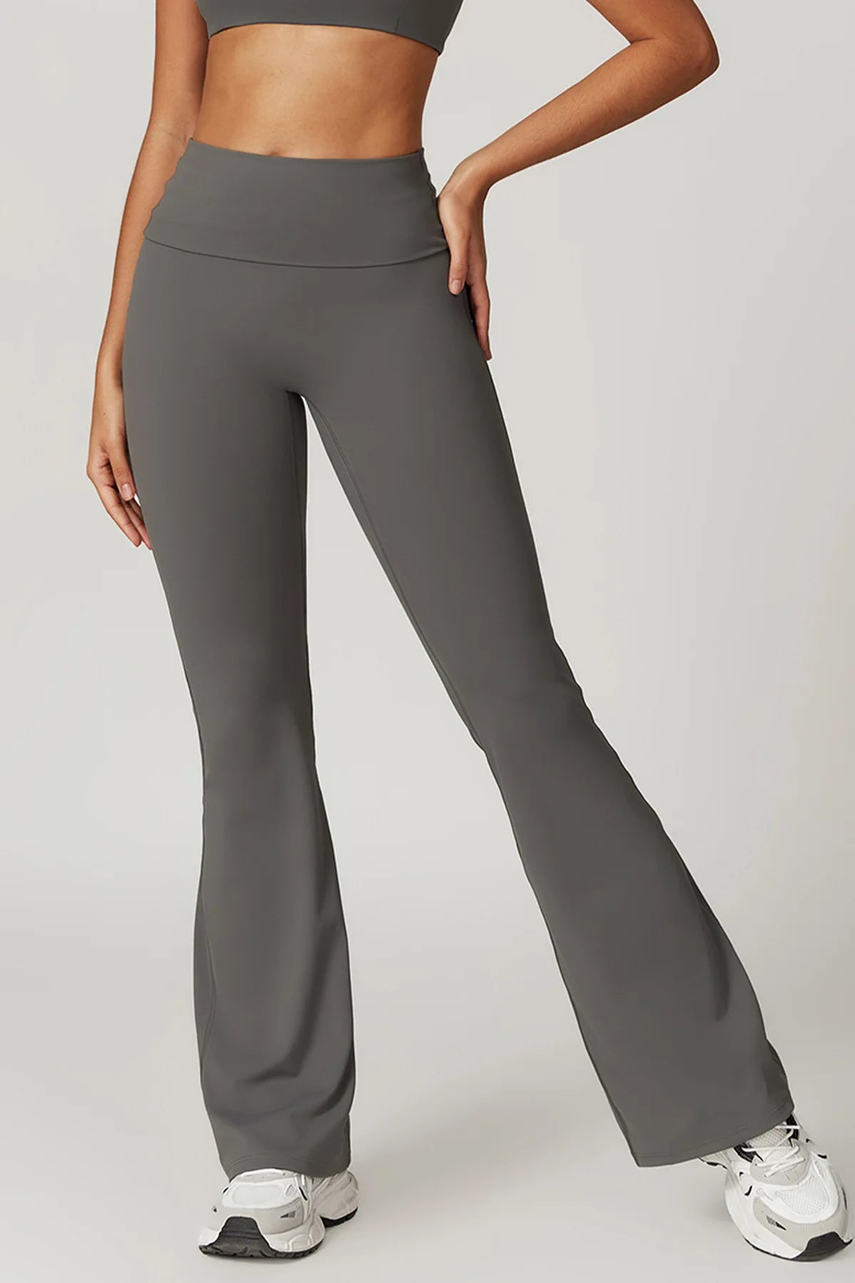 ENNZOO Motion Flare Leggings