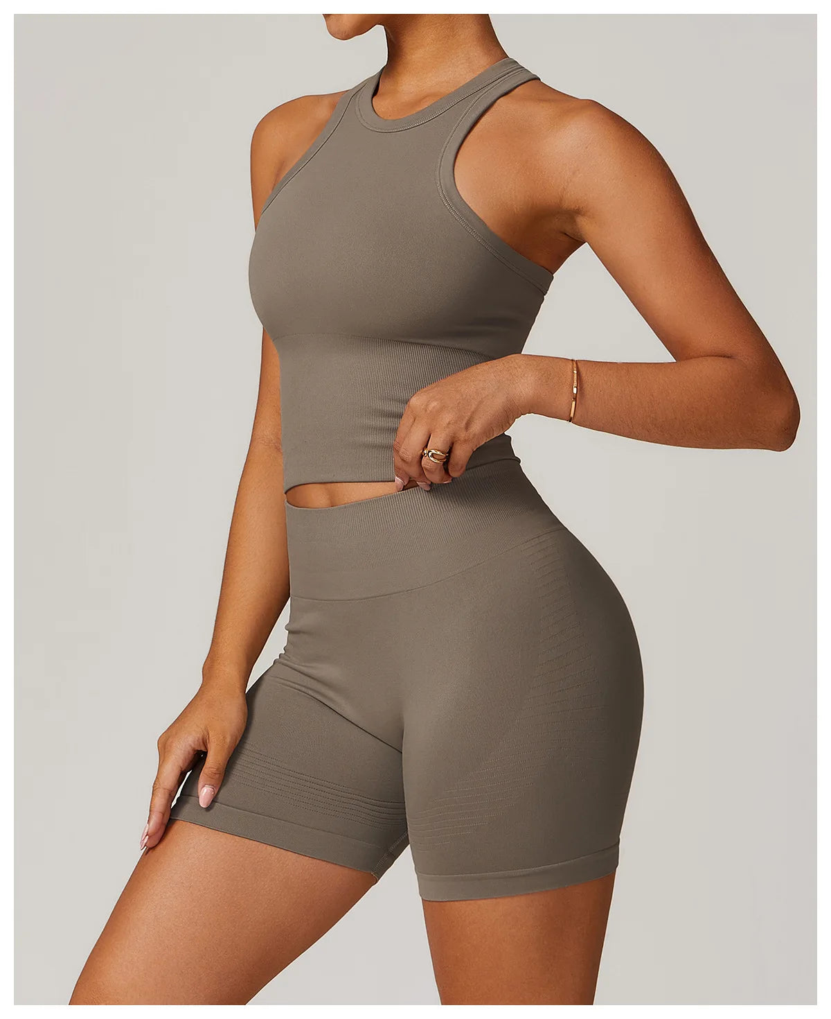 ENNZOO Aero Fit Sports Top