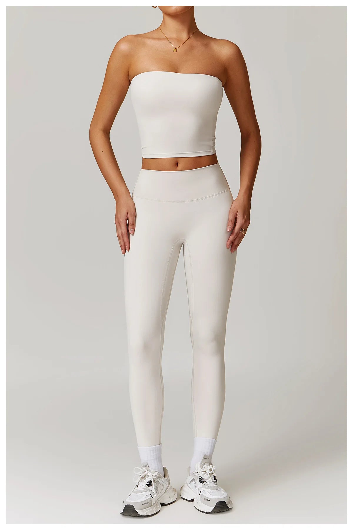 ENNZOO Strapless Sports Top