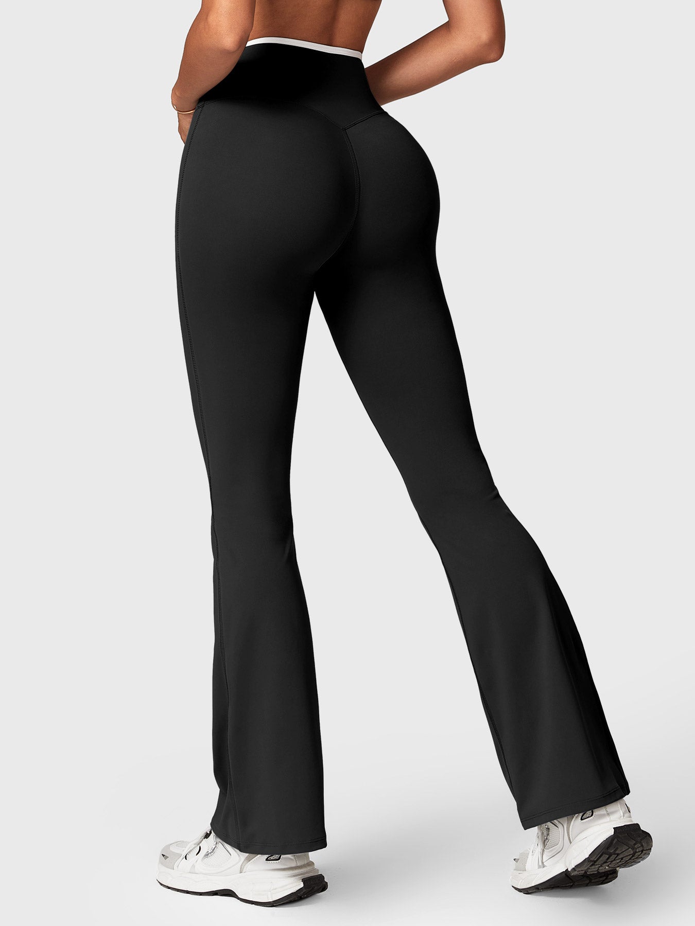 Yeoreo Alberta Contrast Trim Flare Leggings