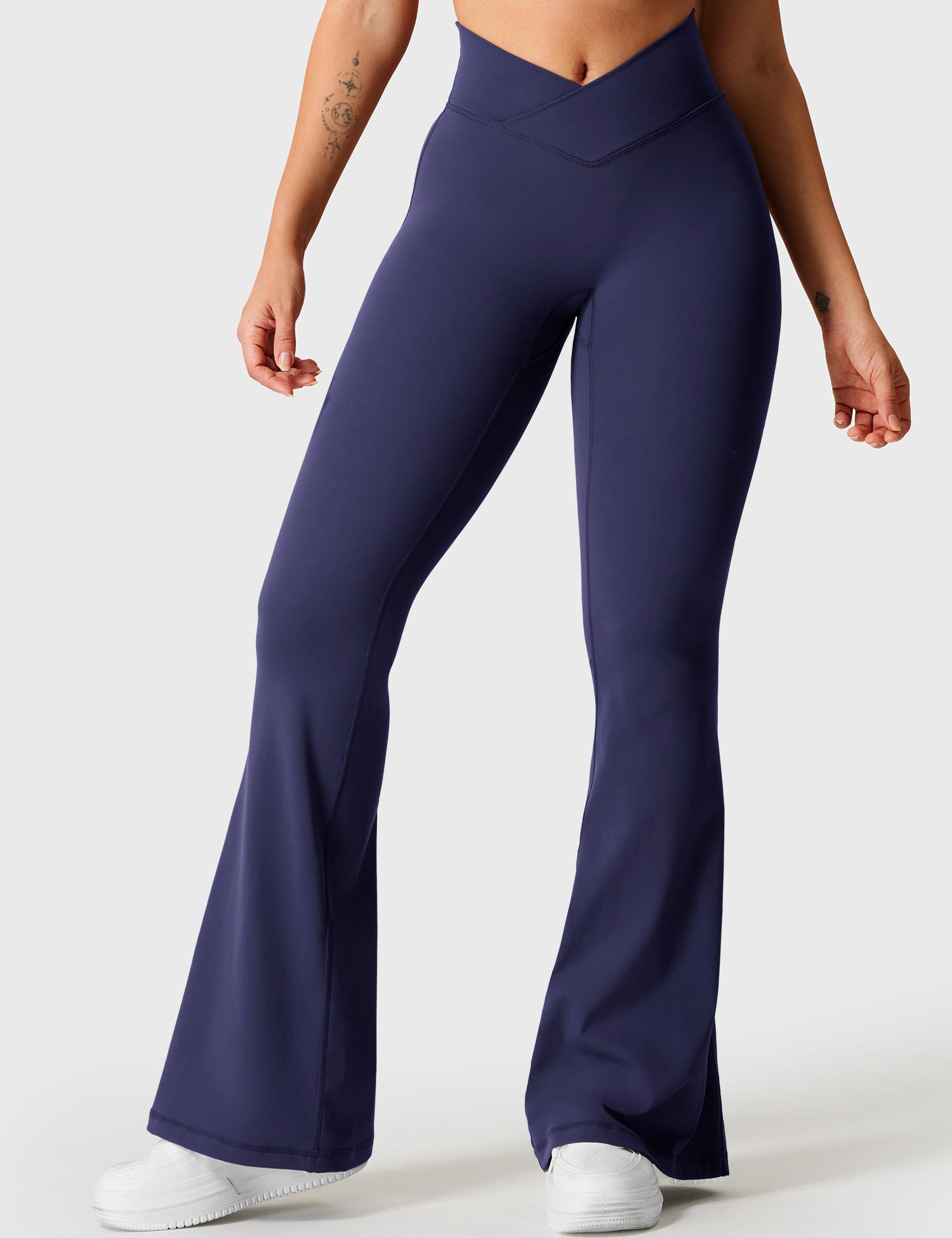 Yeoreo V-waistband Kalie Flare Leggings