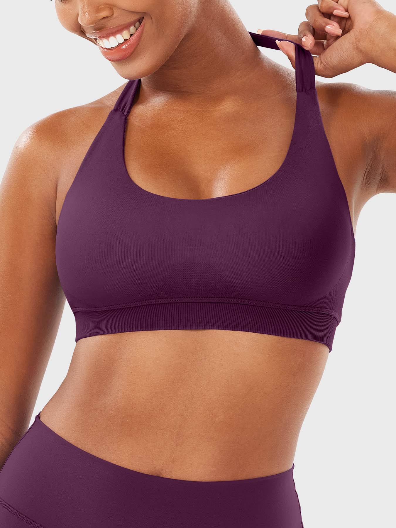 Yeoreo Eleia Halter Sports Bra
