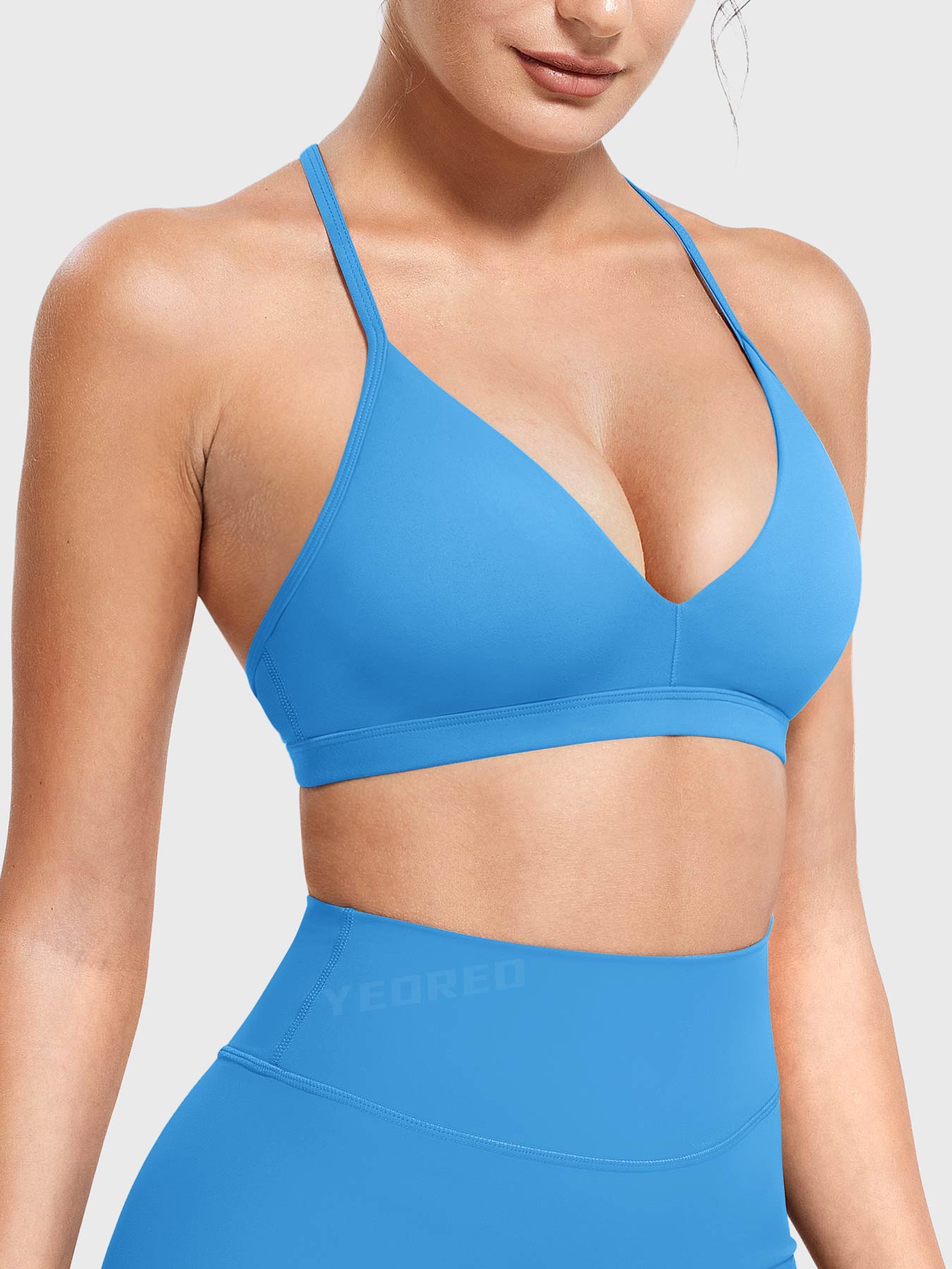 Yeoreo Ericie V Neck Sports Bra