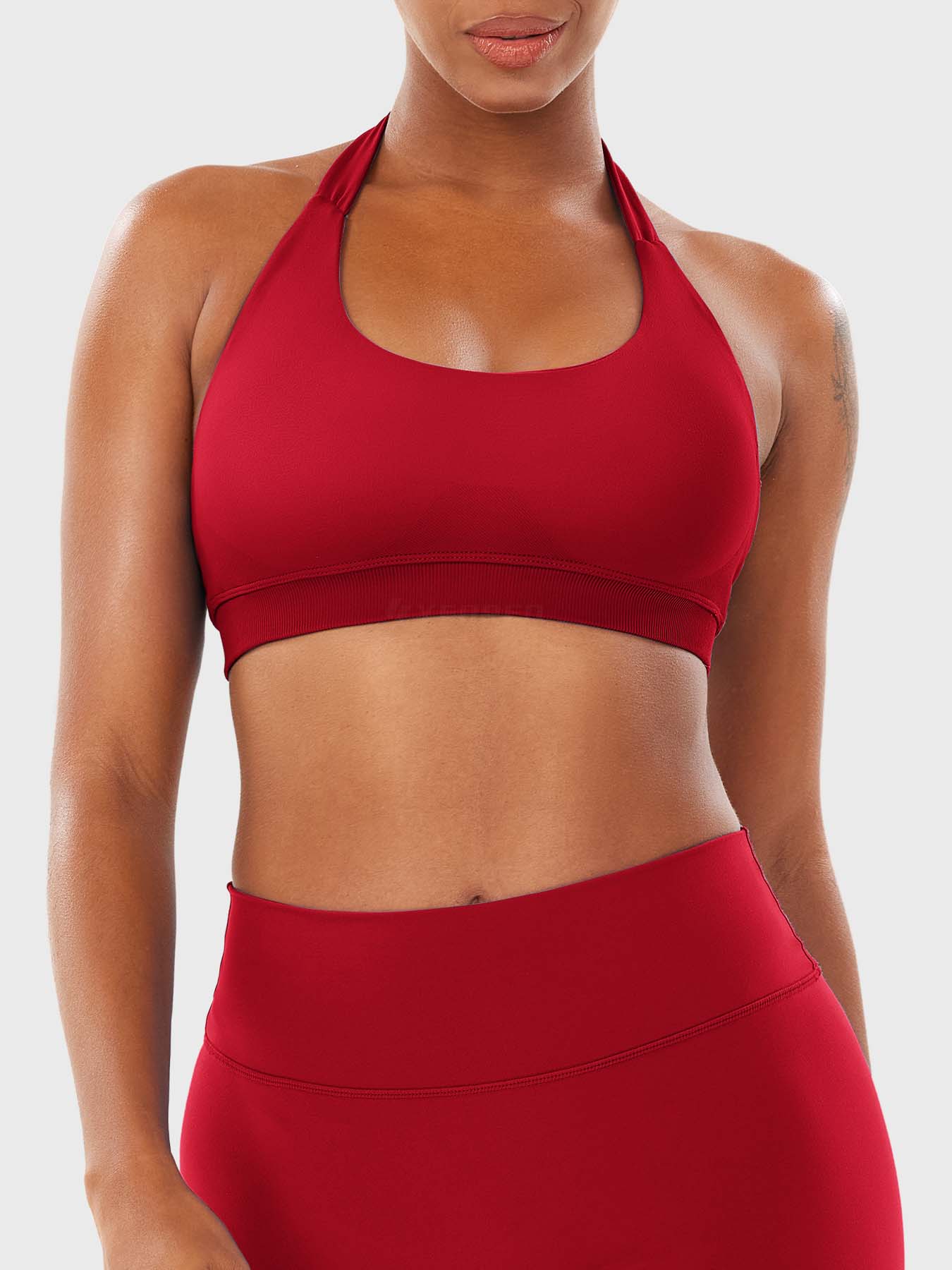Yeoreo Eleia Halter Sports Bra