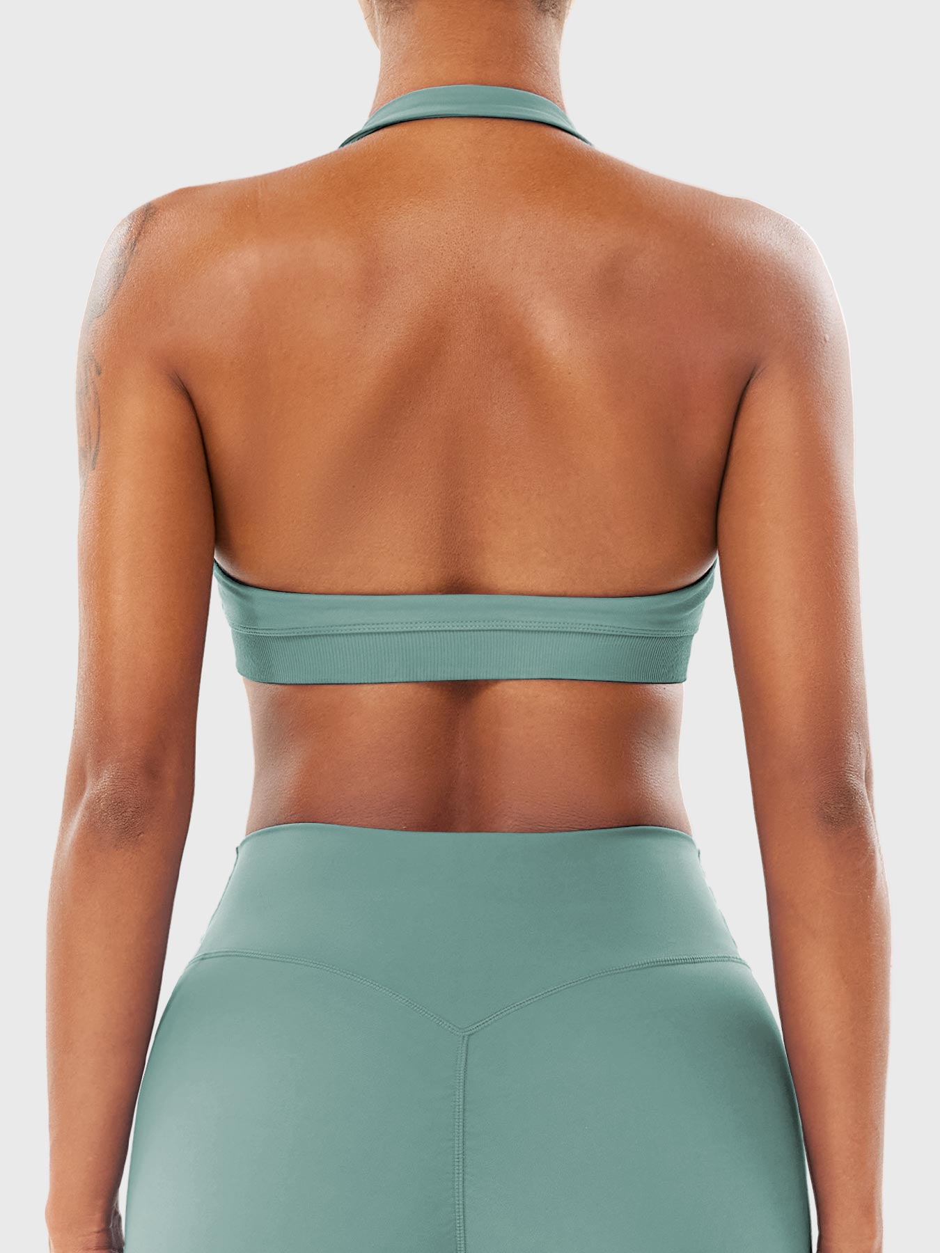 Yeoreo Eleia Halter Sports Bra