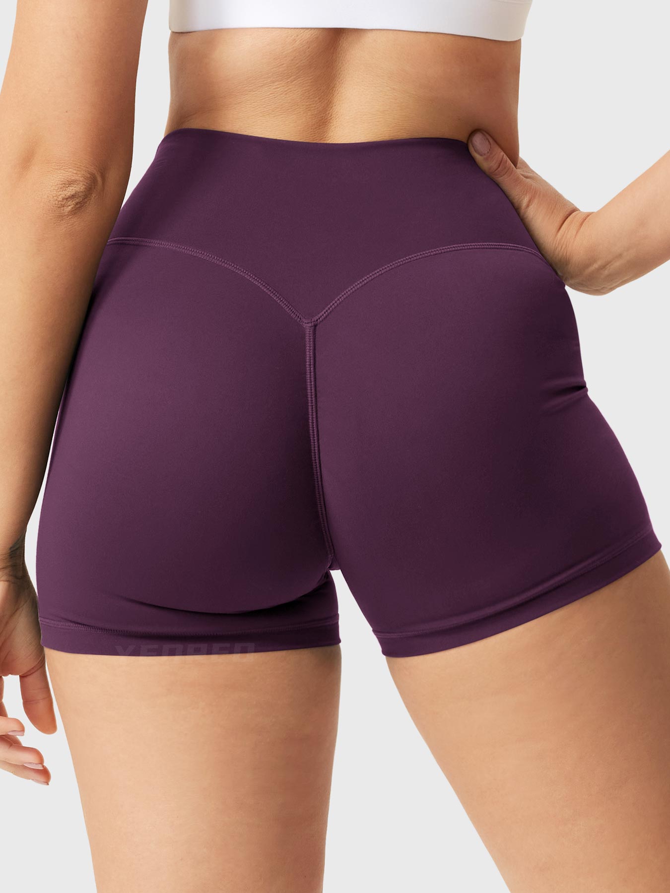 Yeoreo Elysina 2.5" Running Shorts