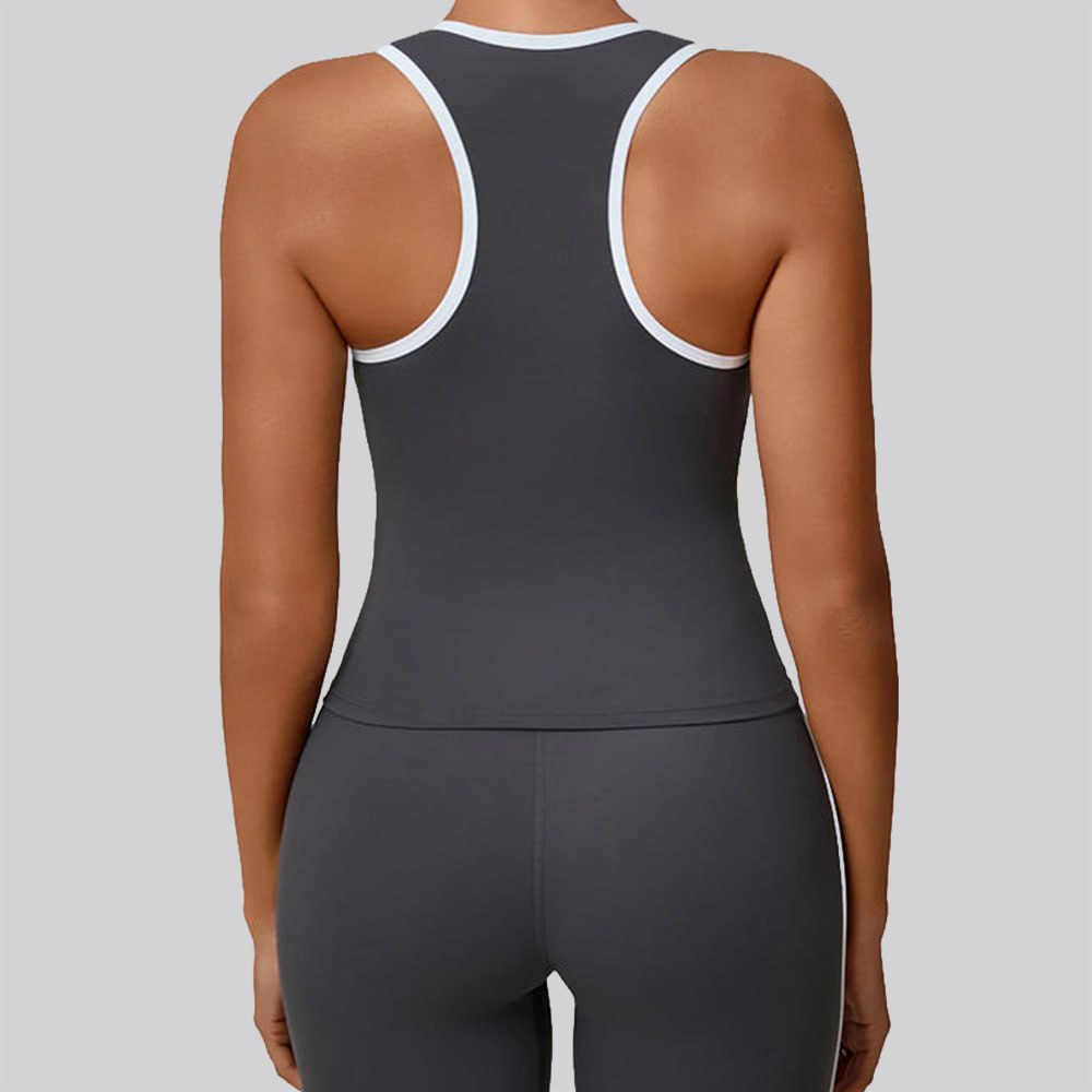 بلوزة رياضية مفتوحة الظهر من ENNZOO