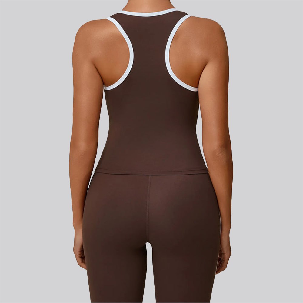 بلوزة رياضية مفتوحة الظهر من ENNZOO