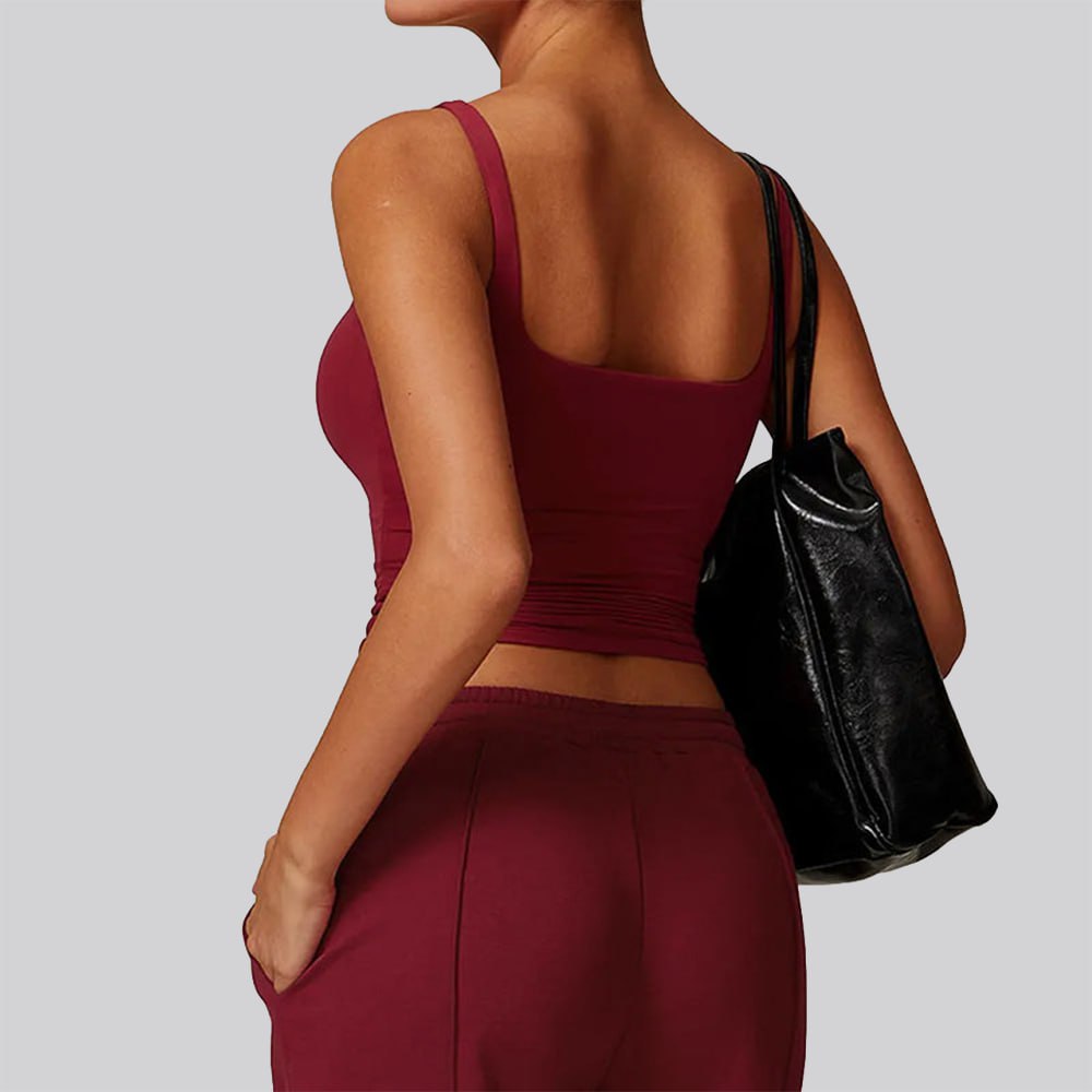 بلوزة رياضية من ENNZOO BreezeFit