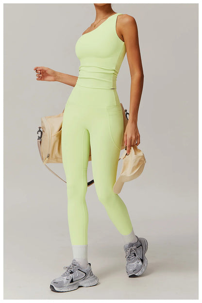 ENNZOO Asymmetric Sports Top