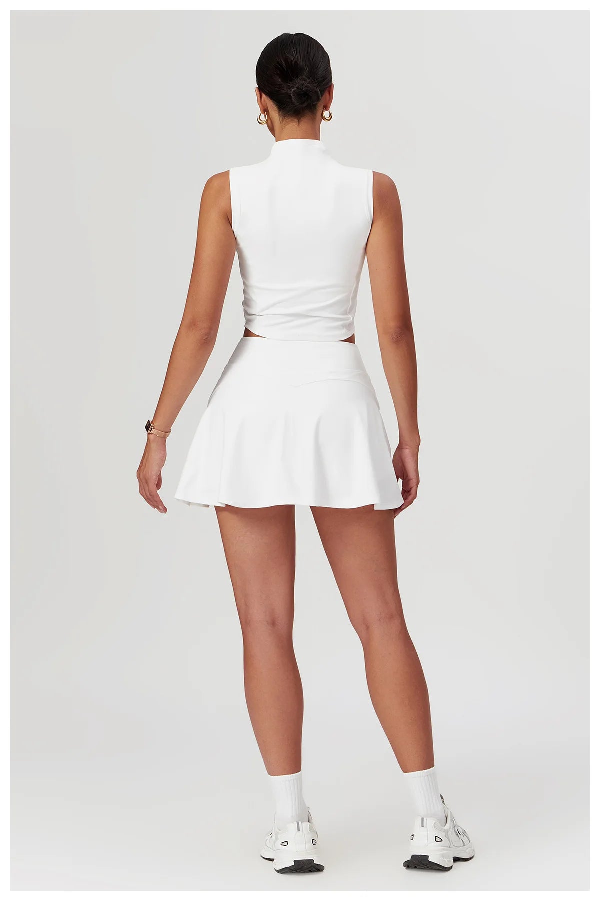 ENNZOO Padded Running Sports Top