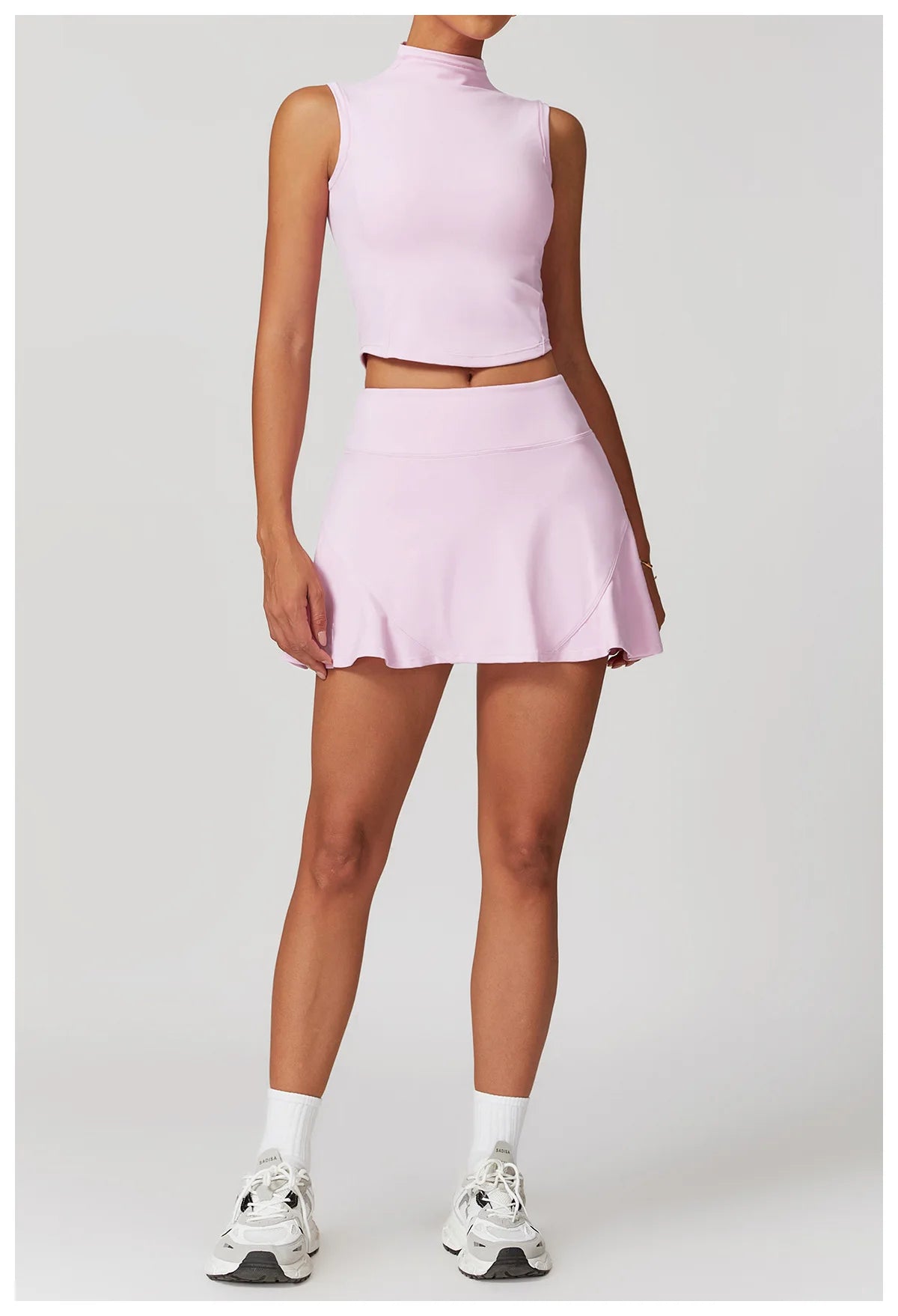 ENNZOO Padded Running Sports Top