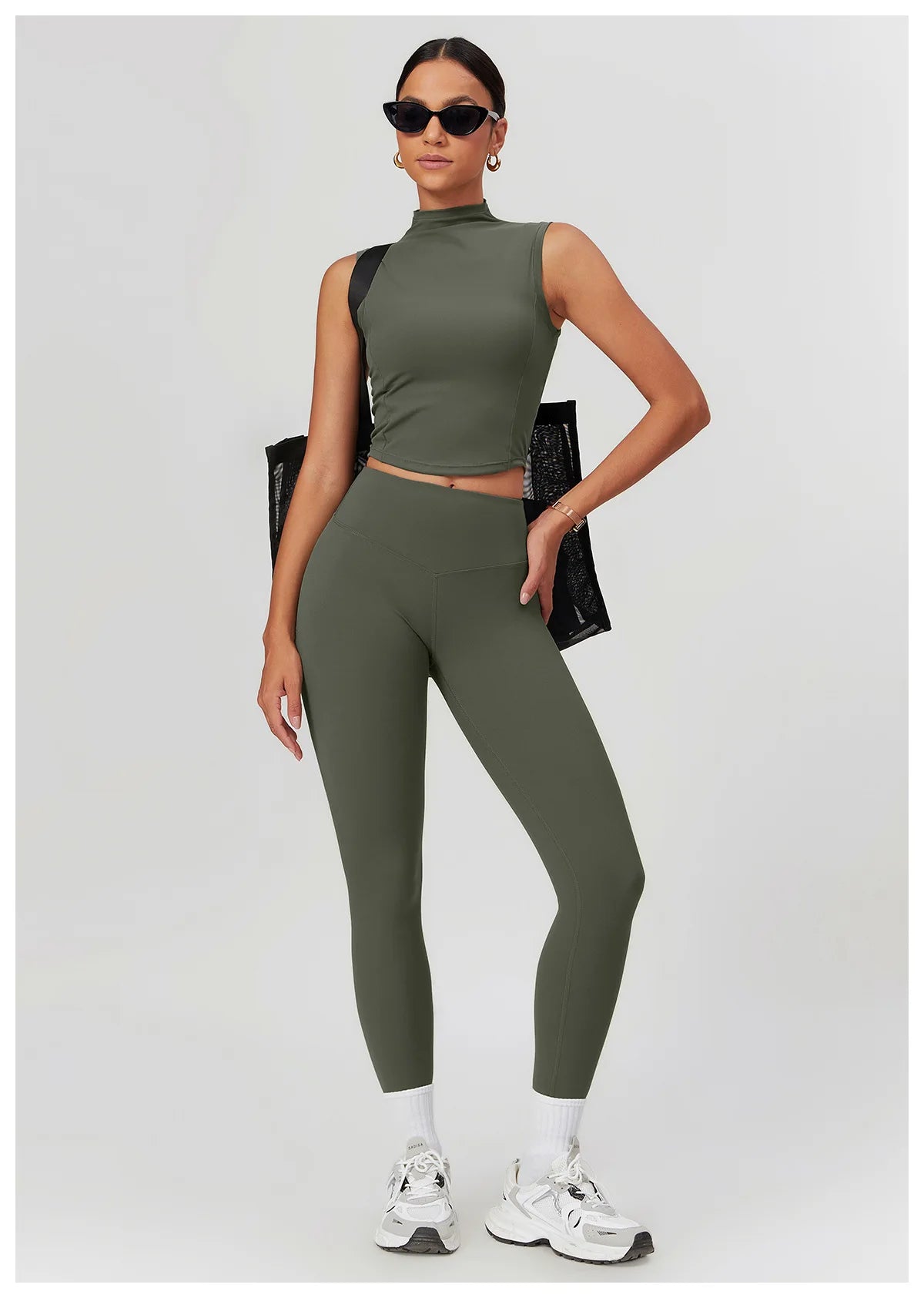 ENNZOO Padded Running Sports Top