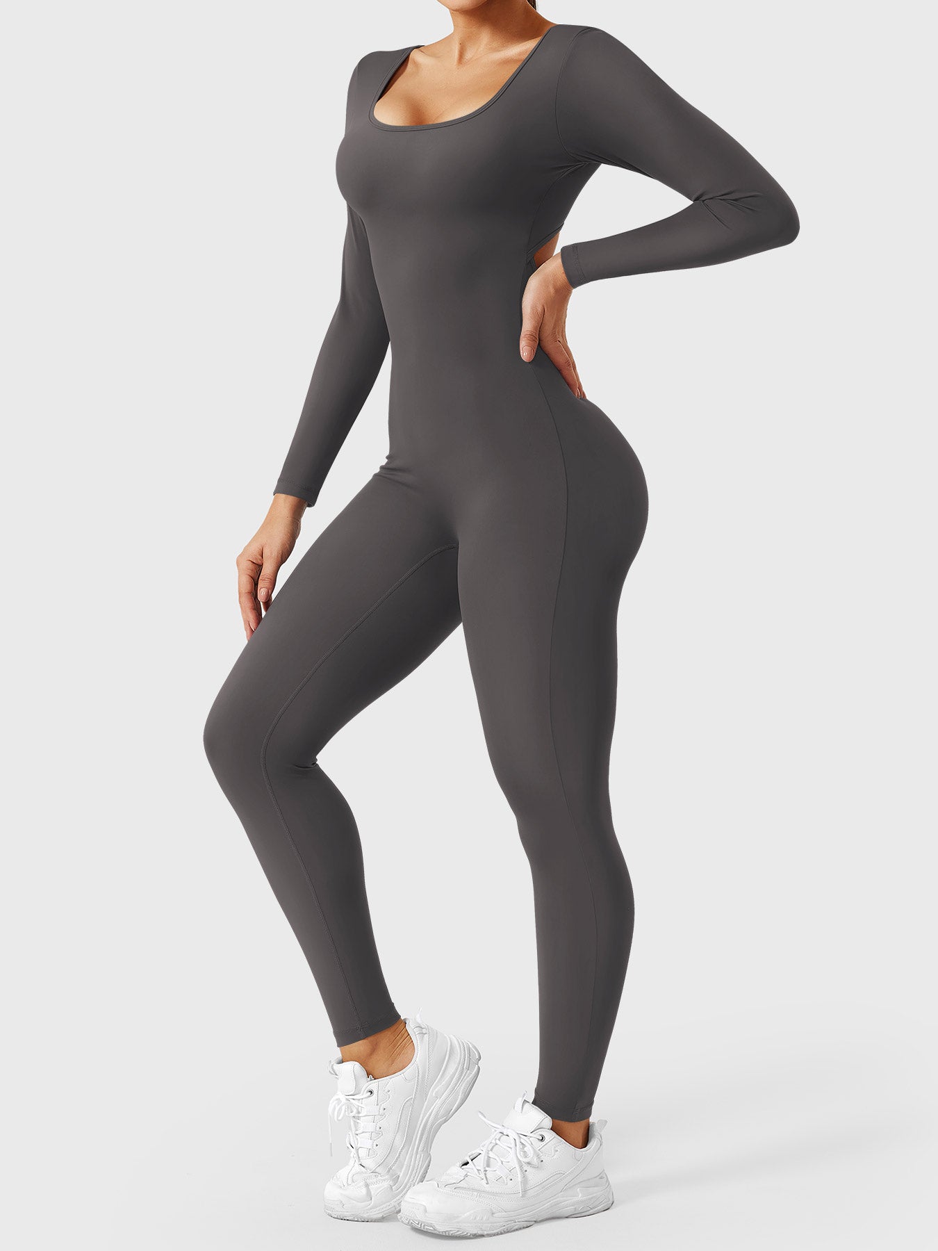 Yeoreo Lizvette Long Sleeves Jumpsuit