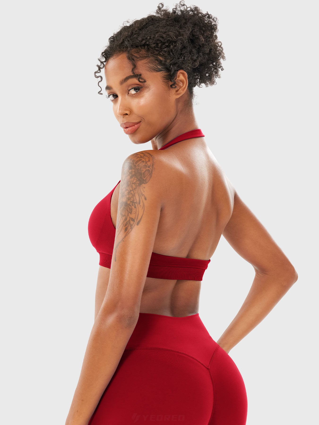Yeoreo Eleia Halter Sports Bra