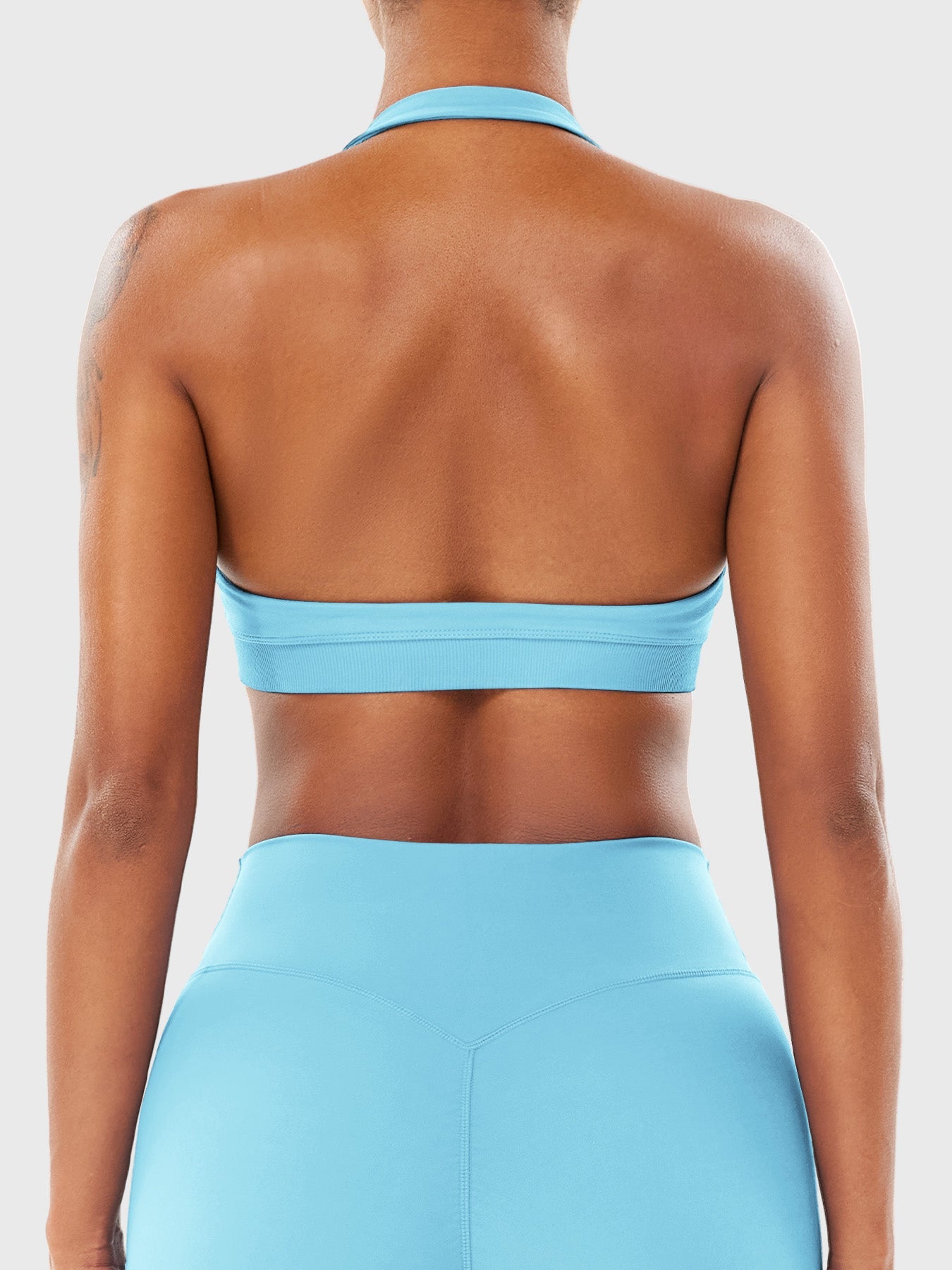 Yeoreo Eleia Halter Sports Bra