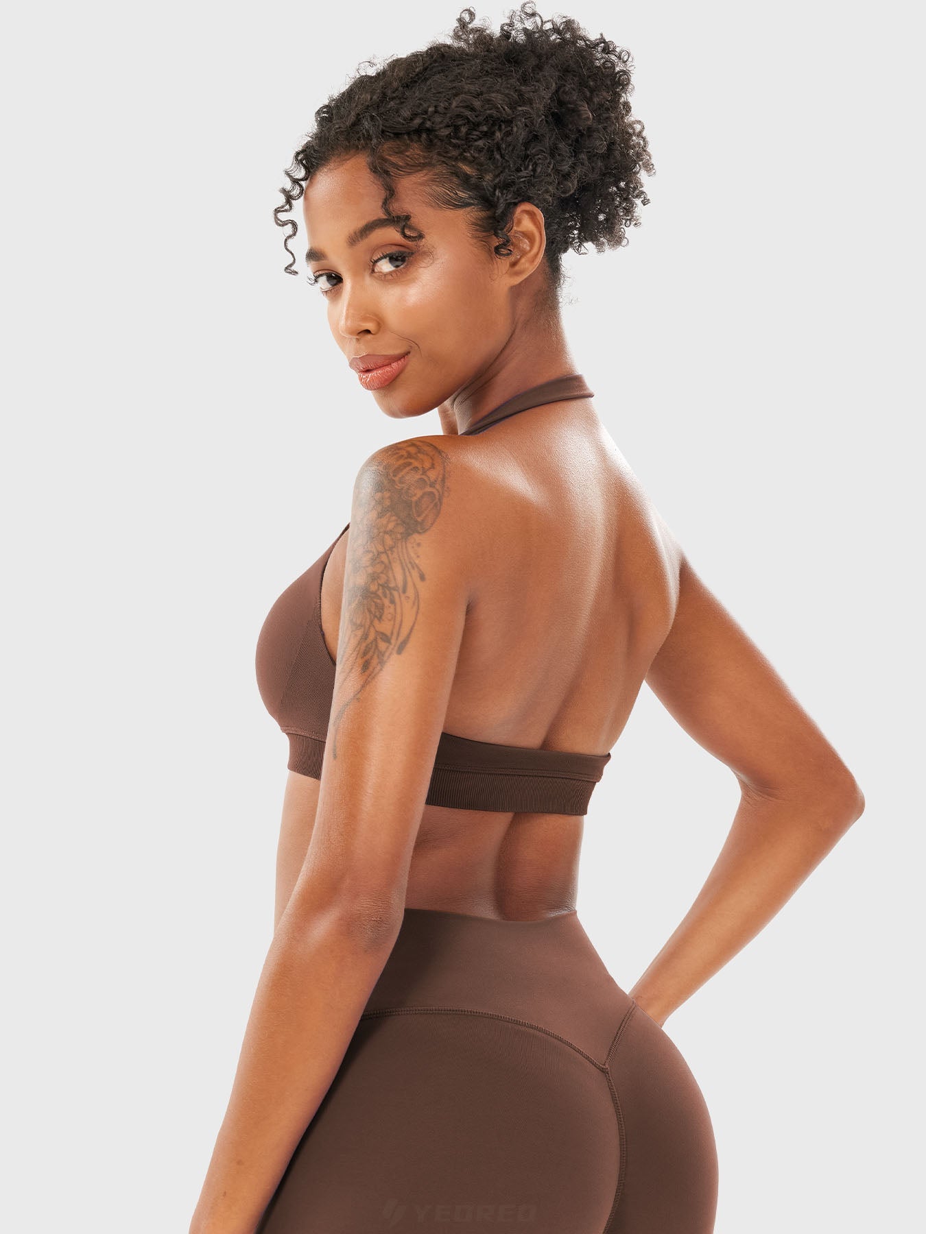 Yeoreo Eleia Halter Sports Bra