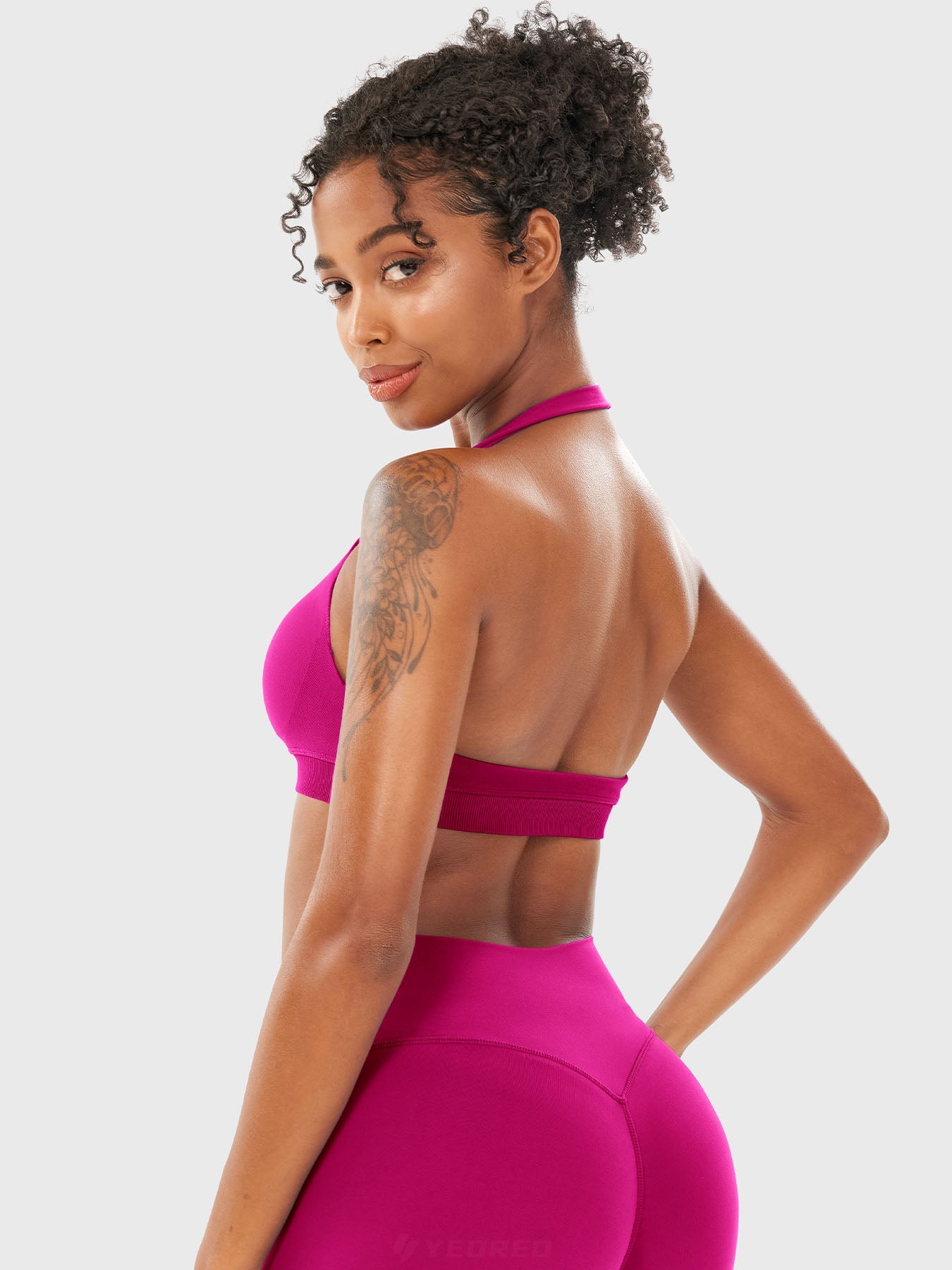 Yeoreo Eleia Halter Sports Bra