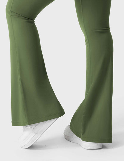 Yeoreo Brittany Flared Leggings with Pockets