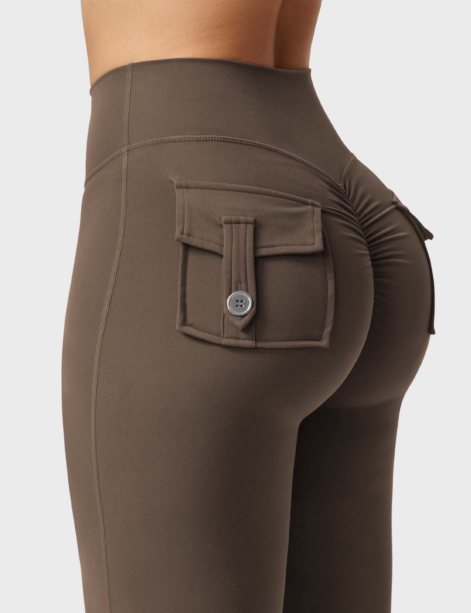 Yeoreo Brittany Flared Leggings with Pockets