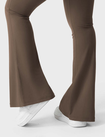Yeoreo Brittany Flared Leggings with Pockets