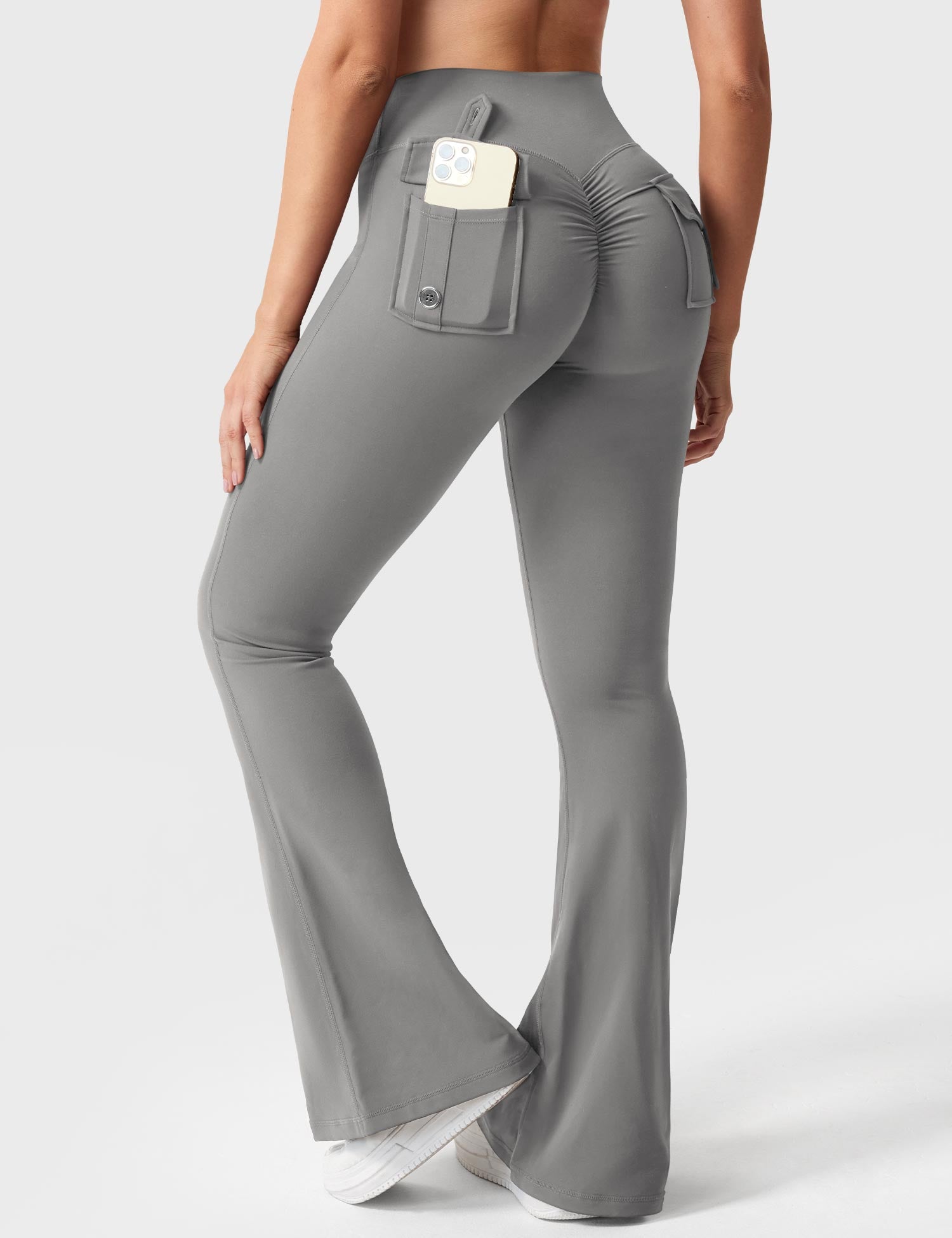 Yeoreo Brittany Flared Leggings with Pockets
