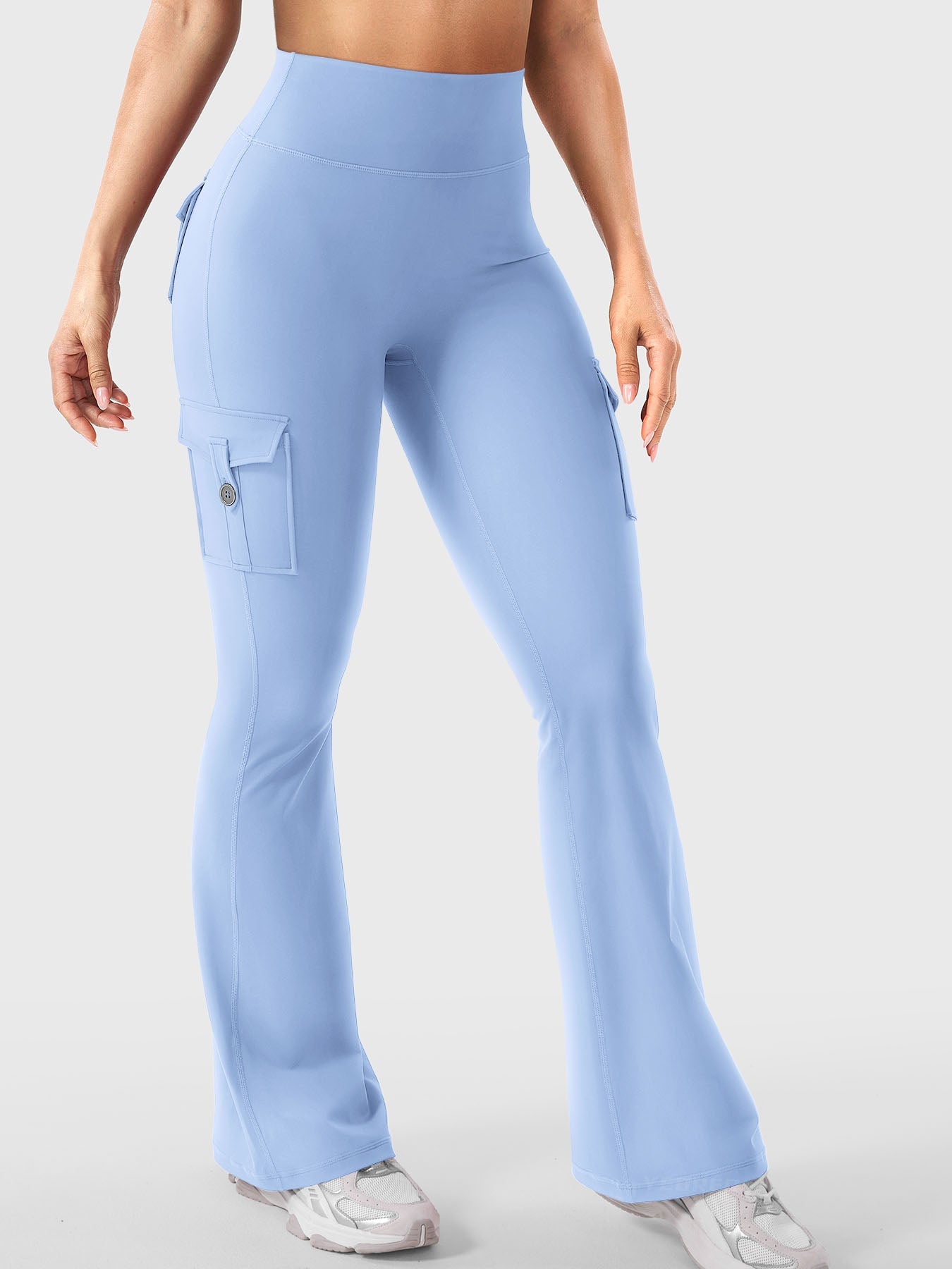 Yeoreo Hedda Cargo Flared Leggings