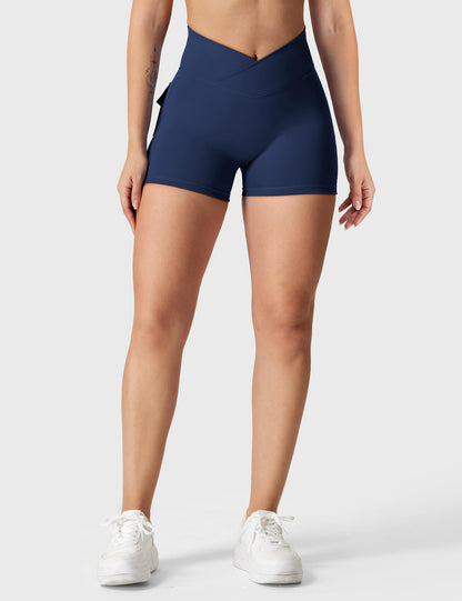 Yeoreo V-waistband Charm Shorts