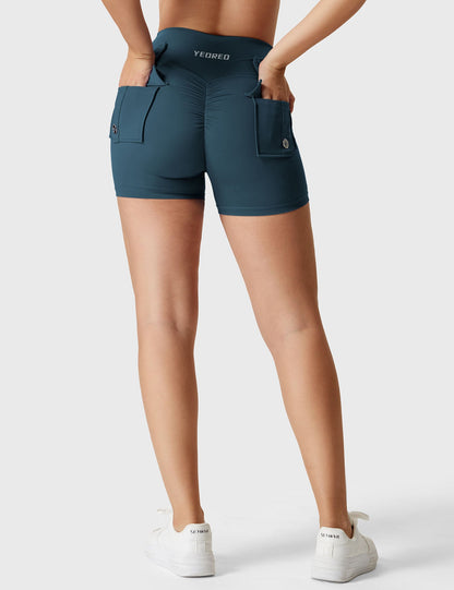 Yeoreo V-waistband Charm Shorts